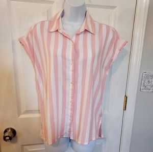 Old Navy Button Down Camp Shirt Short Sleeve SMALL Cotton Pink White Preppy